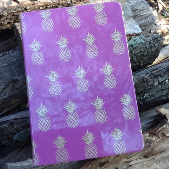 Accessories - BRAND NEW! 2 Pk Gold Pineapple Journals/Notebooks